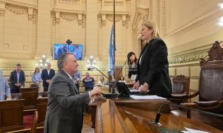 Felipe Michlig fue reelecto por unanimidad como Presidente Provisional del Senado