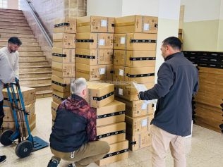 La Municipalidad adquirió 130 computadoras para mejorar los servicio de distintas áreas