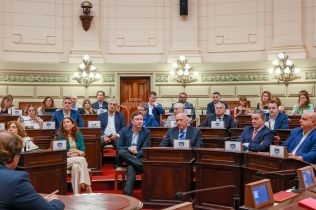 La Legislatura Santafesina designó 9 Fiscales Adjuntos del MPA y 4 funcionarios de la Defensoría del Pueblo