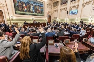 la-convencion-reformadora-de-la-constitucion-retoma-su-sesion-a-las-12