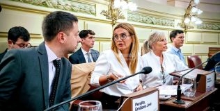 Granata advirtió que solo el 10% de los estudiantes santafesinos termina la secundaria en tiempo y forma