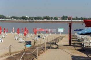 La Municipalidad impulsa la puesta en valor de los paradores de la Costanera y llama a licitación