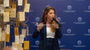 Sofía Galnares, entre los tres argentinos seleccionados para exponer en Smart City