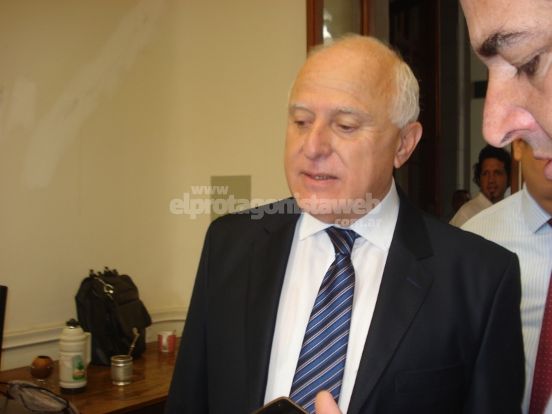 Lifschitz promulgó con suma rapidez el Acuerdo de “Consenso Fiscal”