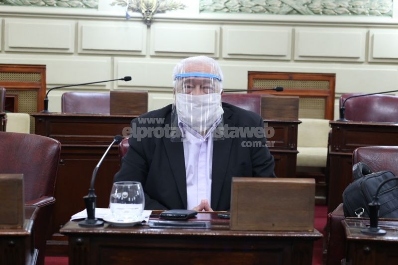 Osvaldo Sosa obtuvo nuevamente respaldo senatorial para mantener fuentes laborales en Vera