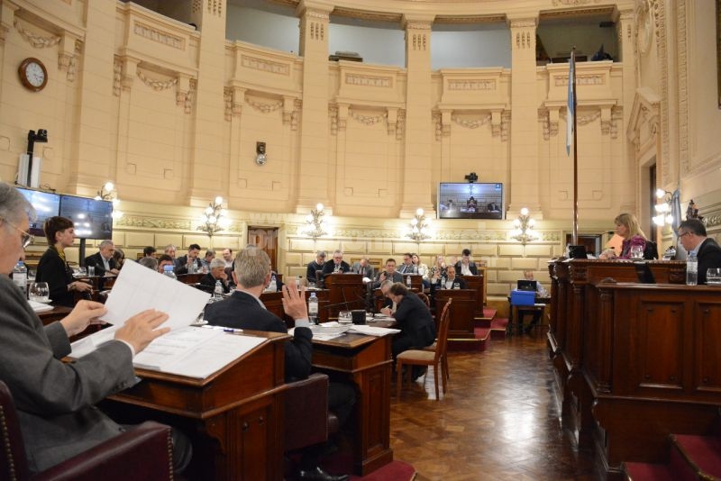 El Senado sancionó 50 Proyectos de Ley: 19 con sanción definitiva y 31 con media sanción, e igualó su propio récord legislativo