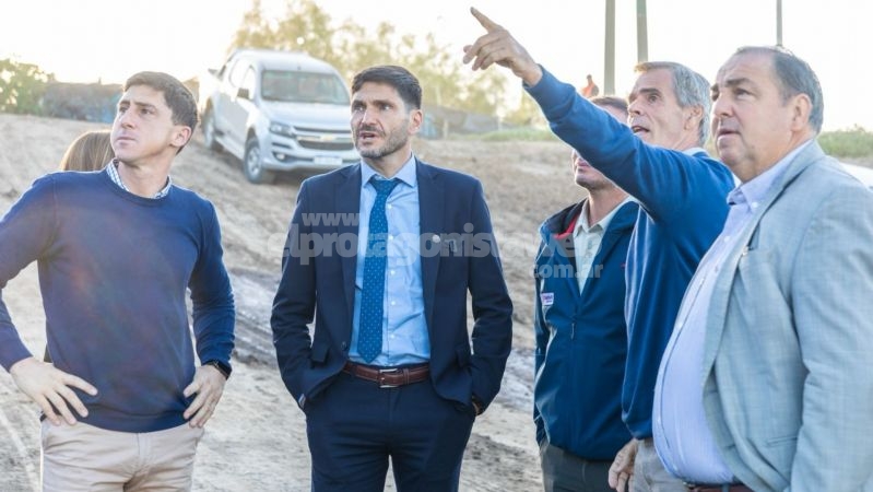 Pullaro: ''La obra del puente Santa Fe-Santo Tomé no se para y ningún burócrata nos va a decir qué hacer en la provincia''