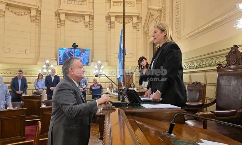 Felipe Michlig fue reelecto por unanimidad como Presidente Provisional del Senado
